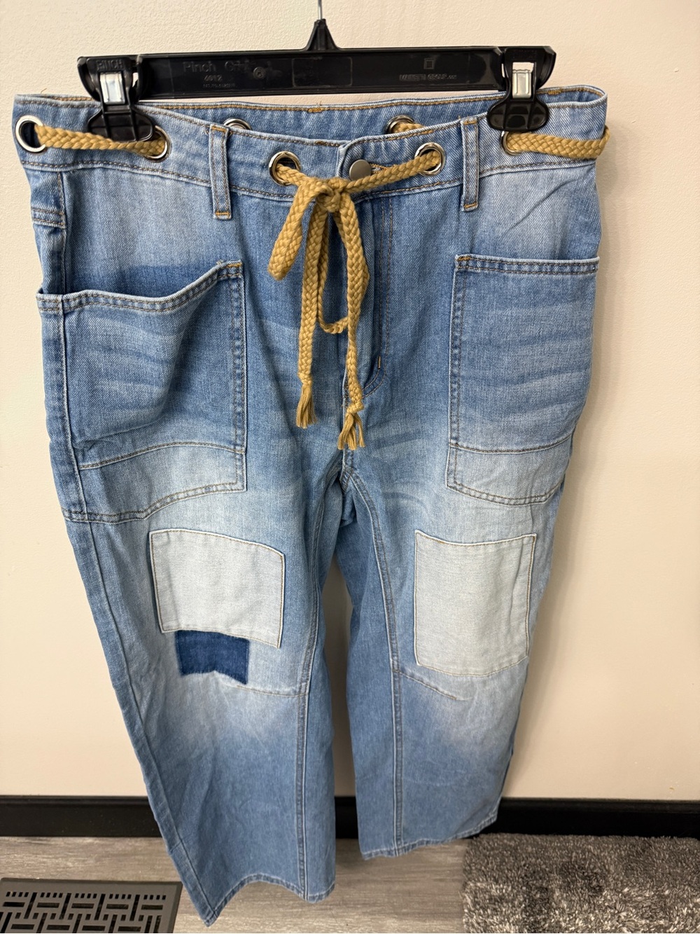 Women’s Baggy Barrel Horseshoe Jeans